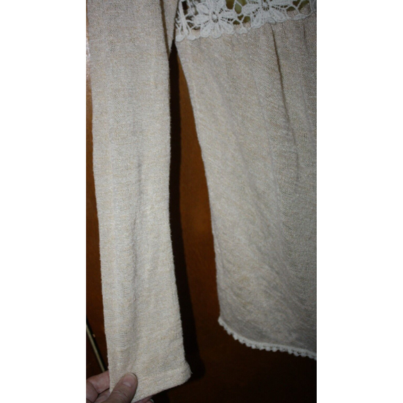 Ya Los Angeles Crochet Top Sz L Beige LS Button Down Women's Fashion - Picture 5 of 6
